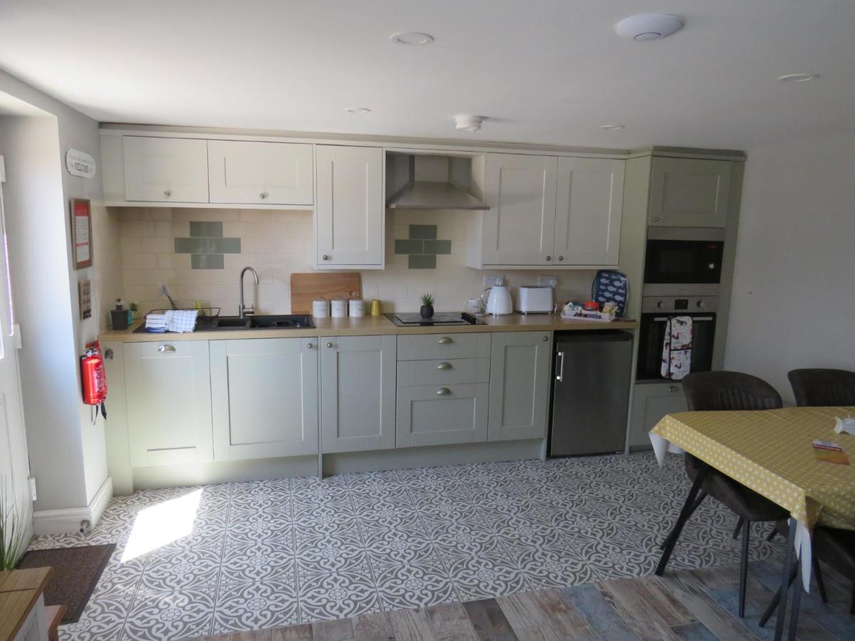 The Tack Room At Eastmoor Farm Fantastic 2 Bed Dog Friendly Luxury Cottage With Secure Gardens And Onsite Parking Bridlington Exterior photo