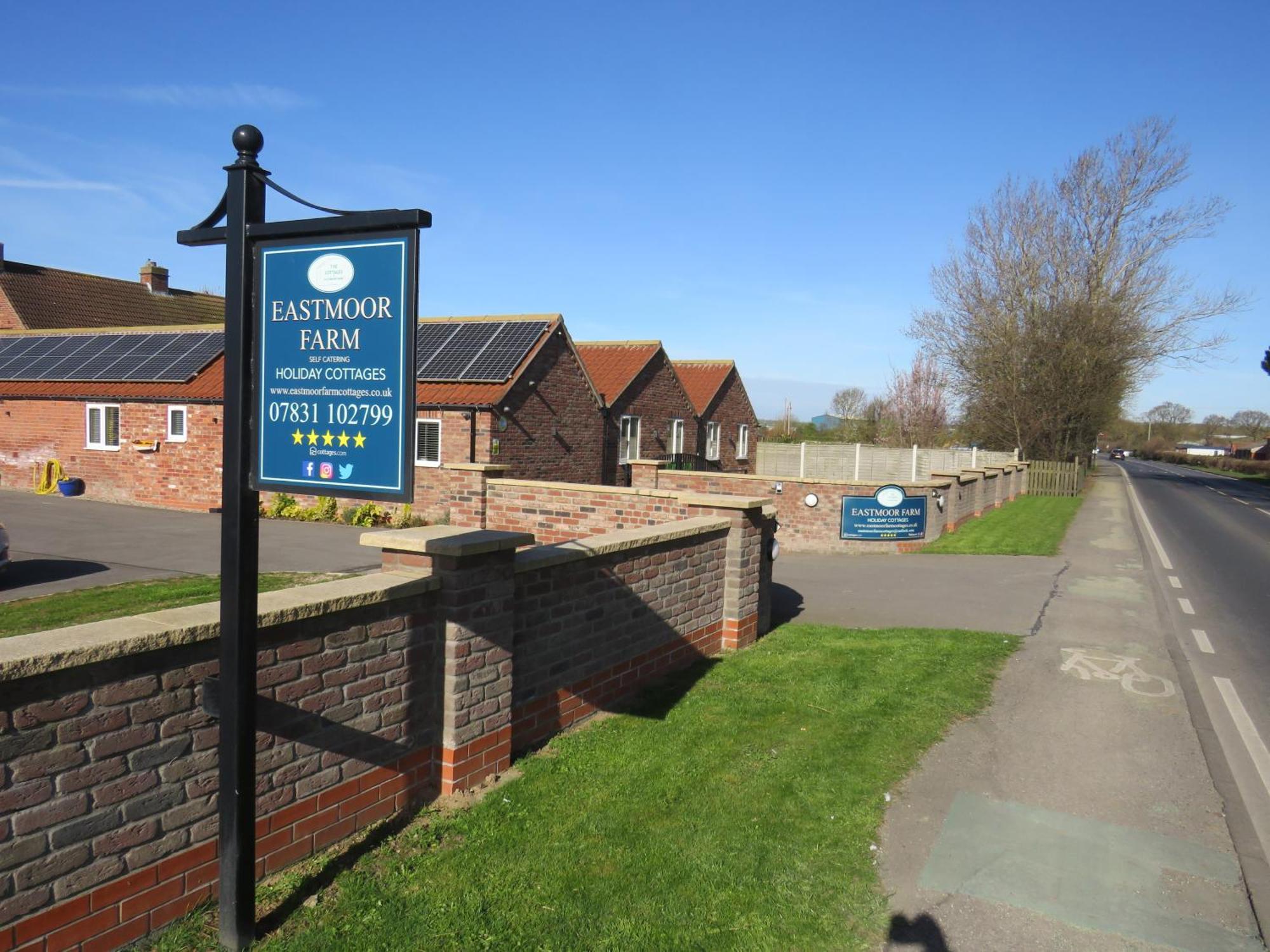 The Tack Room At Eastmoor Farm Fantastic 2 Bed Dog Friendly Luxury Cottage With Secure Gardens And Onsite Parking Bridlington Exterior photo